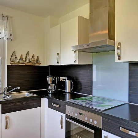 Reetdachhaus Mit Kaminofen Und Grosser Terrasse Holiday home *